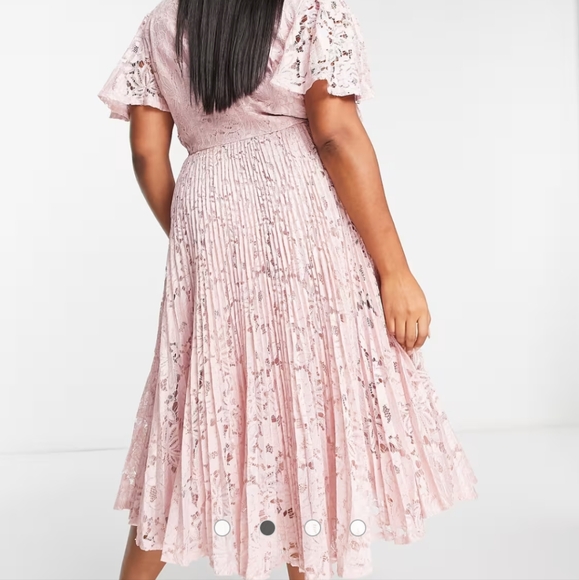 NEW ASOS DESIGN Curve Exclusive Lace Pleated With Tie Detail Blush Pink - Picture 3 of 12